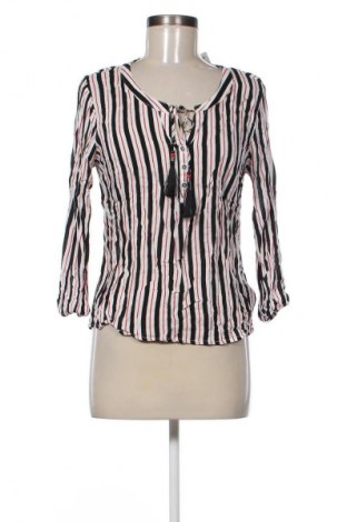 Damen Shirt Jean Pascale, Größe M, Farbe Mehrfarbig, Preis 4,86 €