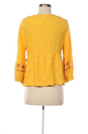 Дамска блуза Unbranded, Размер L, Цвят Жълт, Цена 2,55 €