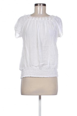 Női blúz Unbranded, Méret M, Szín Fehér, Ár 3 800 Ft