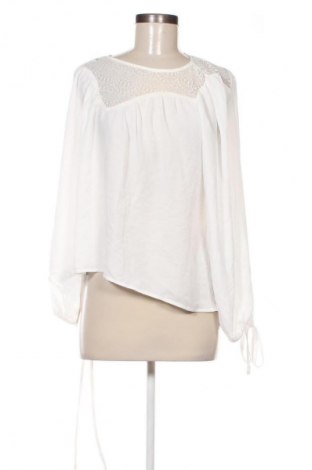 Γυναικεία μπλούζα Valley Girl, Μέγεθος L, Χρώμα Λευκό, Τιμή 2,99 €