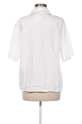 Дамска риза Alexander, Размер L, Цвят Бял, Цена 4,60 €