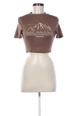 Damski T-shirt SHEIN, Rozmiar M, Kolor Brązowy, Cena 22,47 zł