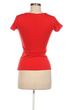 Dámské tričko Unbranded, Velikost S, Barva Červená, Cena  139,00 Kč