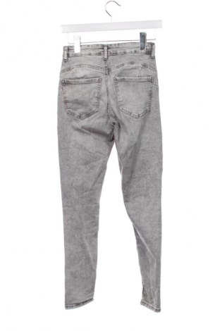 Női farmernadrág Reserved, Méret XS, Szín Szürke, Ár 7 514 Ft