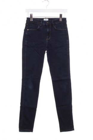 Dámske džínsy  S.Oliver, Veľkosť XS, Farba Modrá, Cena  9,36 €