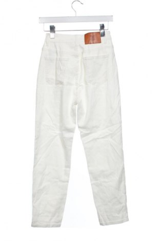 Blugi de femei Unbranded, Mărime S, Culoare Alb, Preț 16,99 Lei