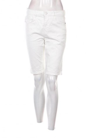 Női rövidnadrág C&A, Méret M, Szín Fehér, Ár 1 499 Ft