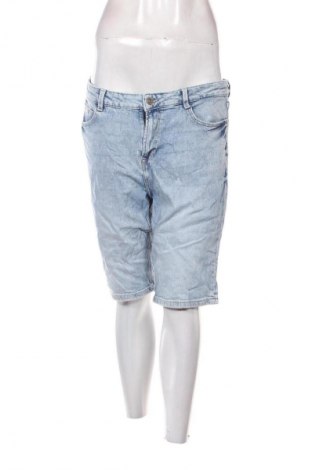 Дамски къс панталон C&A, Размер L, Цвят Син, Цена 3,57 €