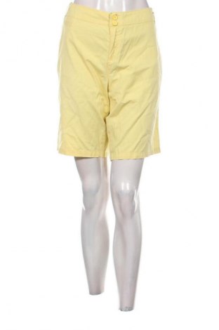Pantaloni scurți de femei Charles Vogele, Mărime XL, Culoare Galben, Preț 49,99 Lei