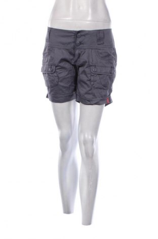 Дамски къс панталон Edc By Esprit, Размер S, Цвят Сив, Цена 13,09 €
