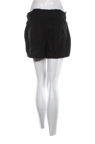 Női rövidnadrág Esmara, Méret M, Szín Fekete, Ár 1 349 Ft