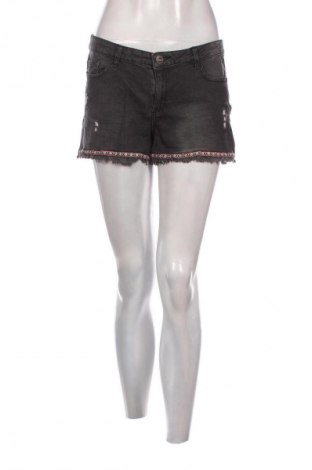 Női rövidnadrág Esmara, Méret M, Szín Fekete, Ár 1 029 Ft