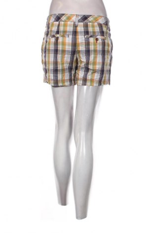 Női rövidnadrág Esprit, Méret M, Szín Sokszínű, Ár 1 159 Ft