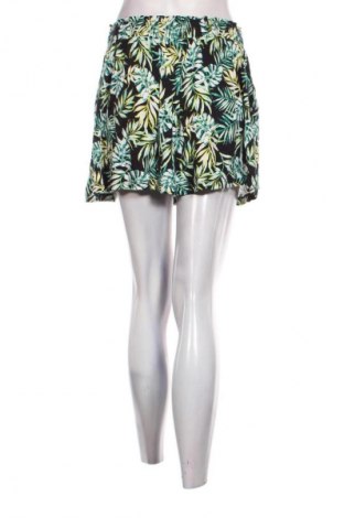 Дамски къс панталон F&F, Размер M, Цвят Многоцветен, Цена 2,55 €