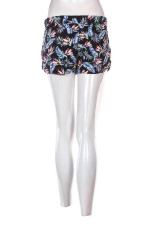 Női rövidnadrág H&M Divided, Méret XS, Szín Sokszínű, Ár 1 229 Ft