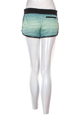 Дамски къс панталон Hurley, Размер M, Цвят Многоцветен, Цена 8,18 €