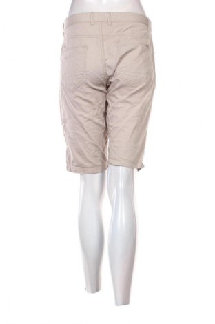 Дамски къс панталон LCW, Размер M, Цвят Бежов, Цена 2,55 €