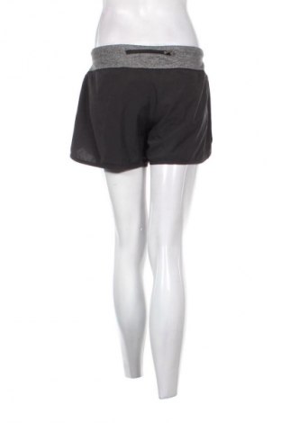 Дамски къс панталон Nike, Размер M, Цвят Черен, Цена 14,82 €