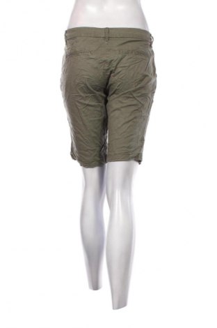 Damen Shorts ONLY, Größe M, Farbe Grün, Preis € 3,99