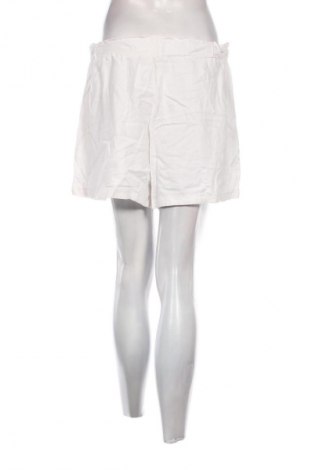 Damen Shorts Sinsay, Größe L, Farbe Weiß, Preis 7,83 €