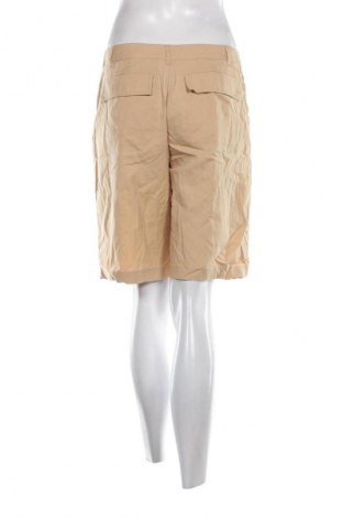 Дамски къс панталон Unbranded, Размер M, Цвят Бежов, Цена 2,55 €