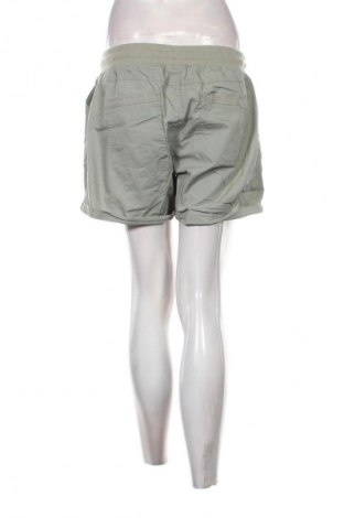 Дамски къс панталон Vintage, Размер M, Цвят Зелен, Цена 8,77 €