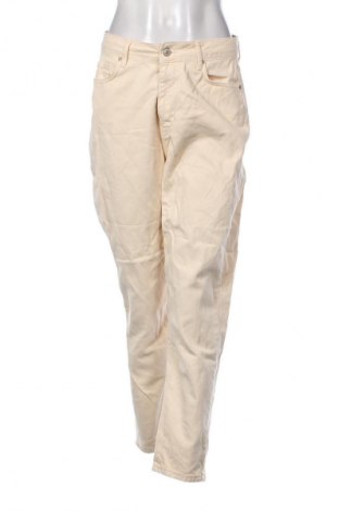 Női nadrág Trendyol, Méret M, Szín Bézs, Ár 6 091 Ft