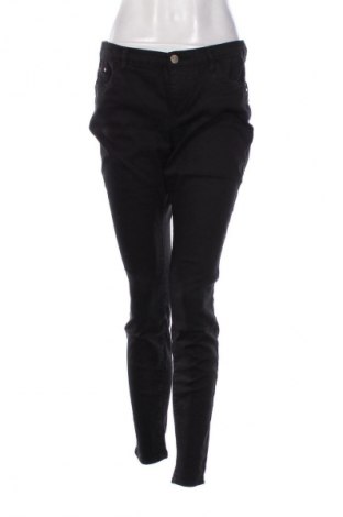 Női nadrág Yessica, Méret M, Szín Fekete, Ár 3 160 Ft