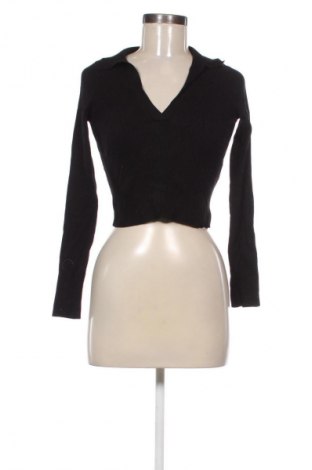 Női pulóver Bershka, Méret S, Szín Fekete, Ár 3 909 Ft