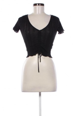 Női pulóver Bershka, Méret M, Szín Fekete, Ár 1 099 Ft