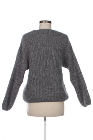 Dámský svetr Unbranded, Velikost M, Barva Šedá, Cena  169,00 Kč