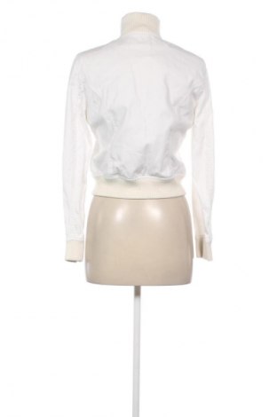 Kurtka damska Mustang, Rozmiar S, Kolor Biały, Cena 52,54 zł