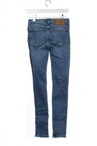Dětské džíny  Calvin Klein Jeans, Velikost 15-18y/ 170-176 cm, Barva Modrá, Cena  449,00 Kč