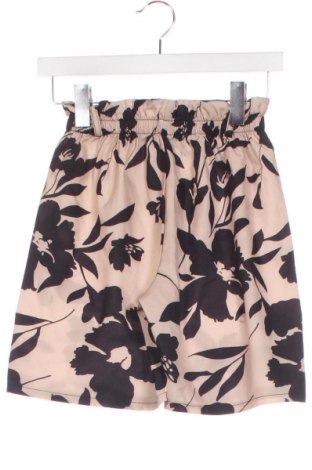 Pantaloni scurți pentru copii Unbranded, Mărime 13-14y/ 164-168 cm, Culoare Multicolor, Preț 7,99 Lei