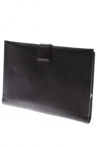 Pouzdro na notebook Calvin Klein, Barva Černá, Cena  999,00 Kč