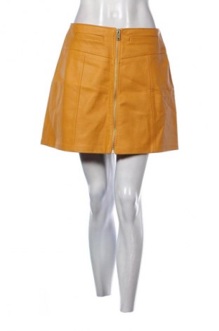 Bőrszoknya Bershka, Méret M, Szín Narancssárga
, Ár 4 935 Ft