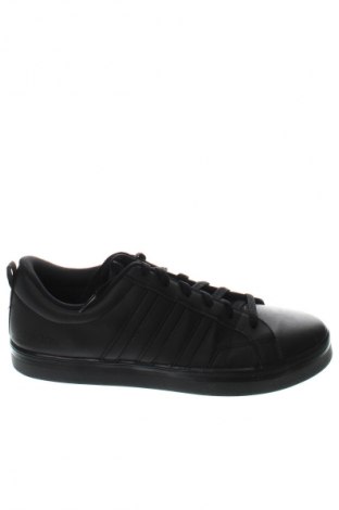 Férfi cipők
 Adidas, Méret 44, Szín Fekete, Ár 25 019 Ft
