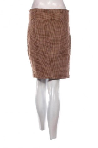 Spódnica Amisu, Rozmiar M, Kolor Kolorowy, Cena 22,70 zł