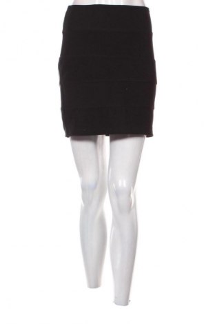 Szoknya Amisu, Méret L, Szín Fekete, Ár 1 539 Ft