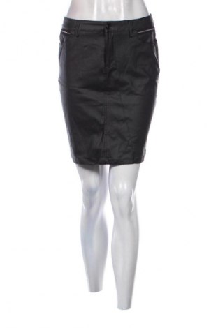 Пола Beloved, Размер M, Цвят Черен, Цена 8,87 €