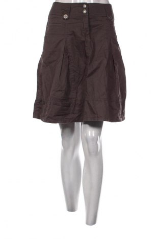 Пола Esprit, Размер M, Цвят Кафяв, Цена 3,06 €