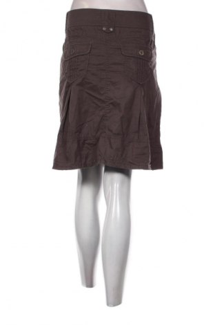 Пола Esprit, Размер M, Цвят Кафяв, Цена 3,06 €