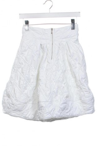 Szoknya Friends, Méret XS, Szín Fehér, Ár 8 200 Ft