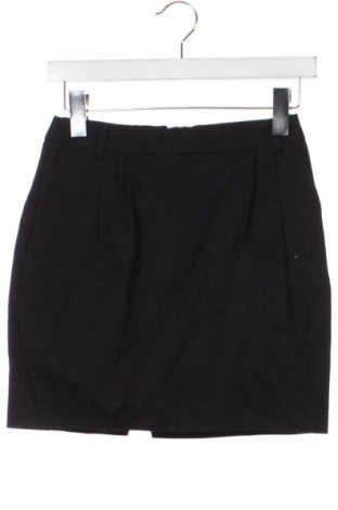 Sukně H&M, Velikost XS, Barva Černá, Cena  49,00 Kč