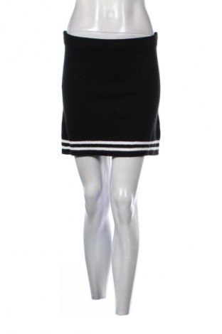 Szoknya Sinsay, Méret S, Szín Fekete, Ár 1 509 Ft