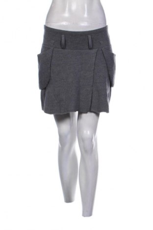 Szoknya Stefanel, Méret S, Szín Szürke, Ár 3 519 Ft