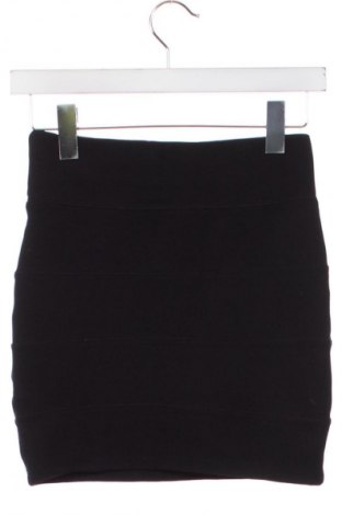 Пола Tally Weijl, Размер XS, Цвят Черен, Цена 4,09 €