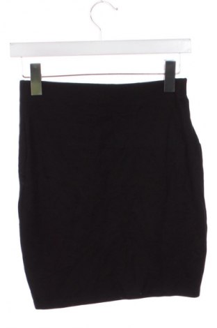 Пола Unbranded, Размер XS, Цвят Черен, Цена 2,04 €