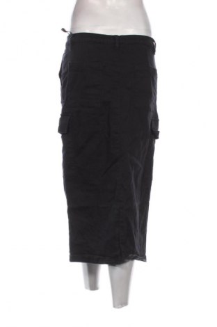 Szoknya Unbranded, Méret M, Szín Fekete, Ár 3 919 Ft