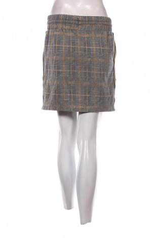 Пола Unbranded, Размер S, Цвят Многоцветен, Цена 2,04 €